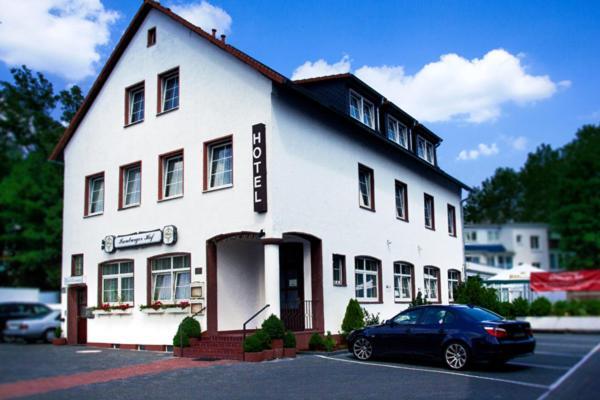 Hotel Isenburger Hof 2*