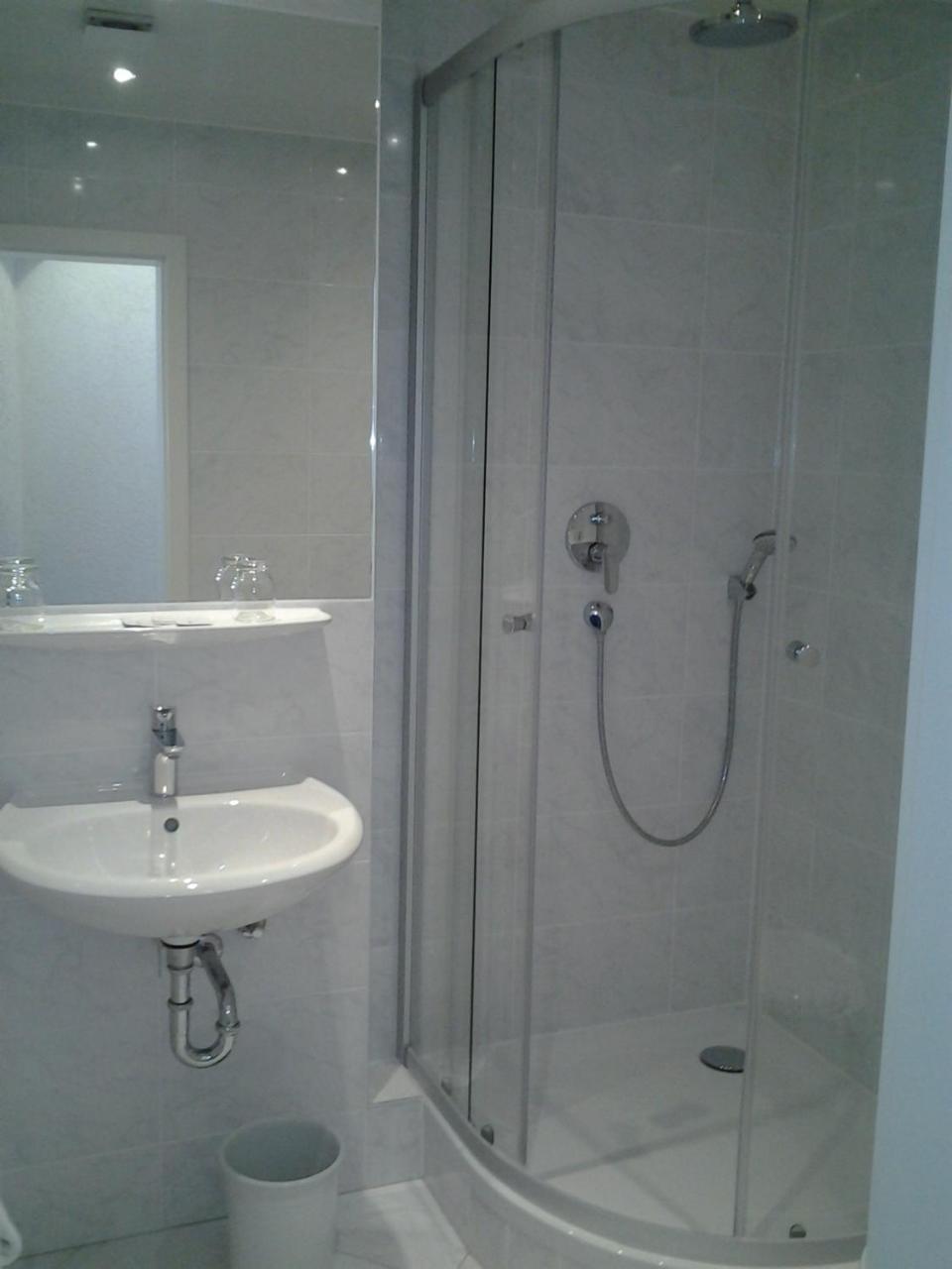 Hotel Isenburger Hof 2*